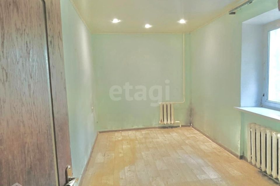 Продаётся 2-комнатная квартира, 40.8 м²