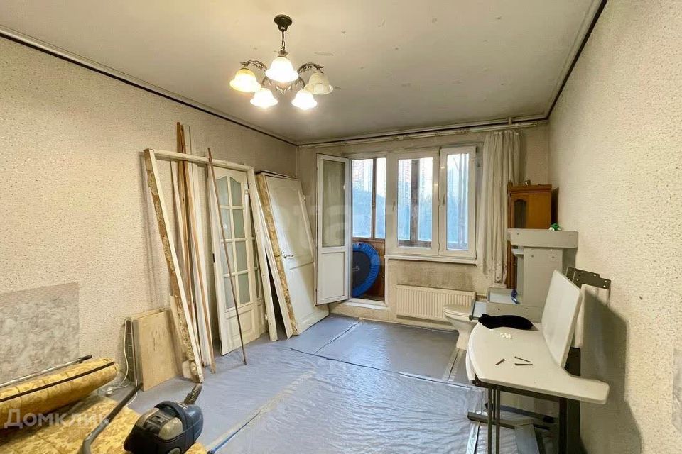 Продаётся 1-комнатная квартира, 38.2 м²