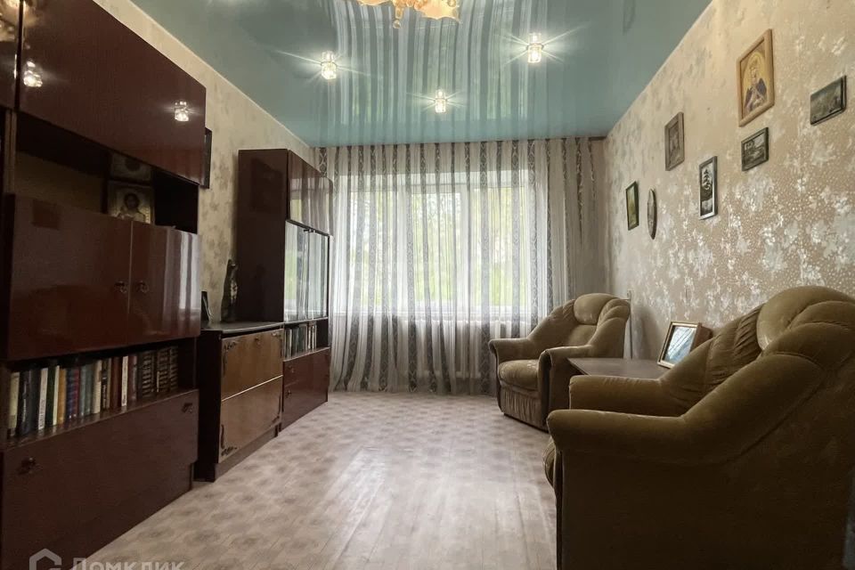Продаётся 3-комнатная квартира, 59.7 м²