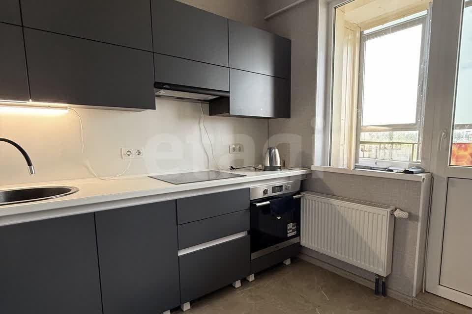 Продаётся 1-комнатная квартира, 37.3 м²