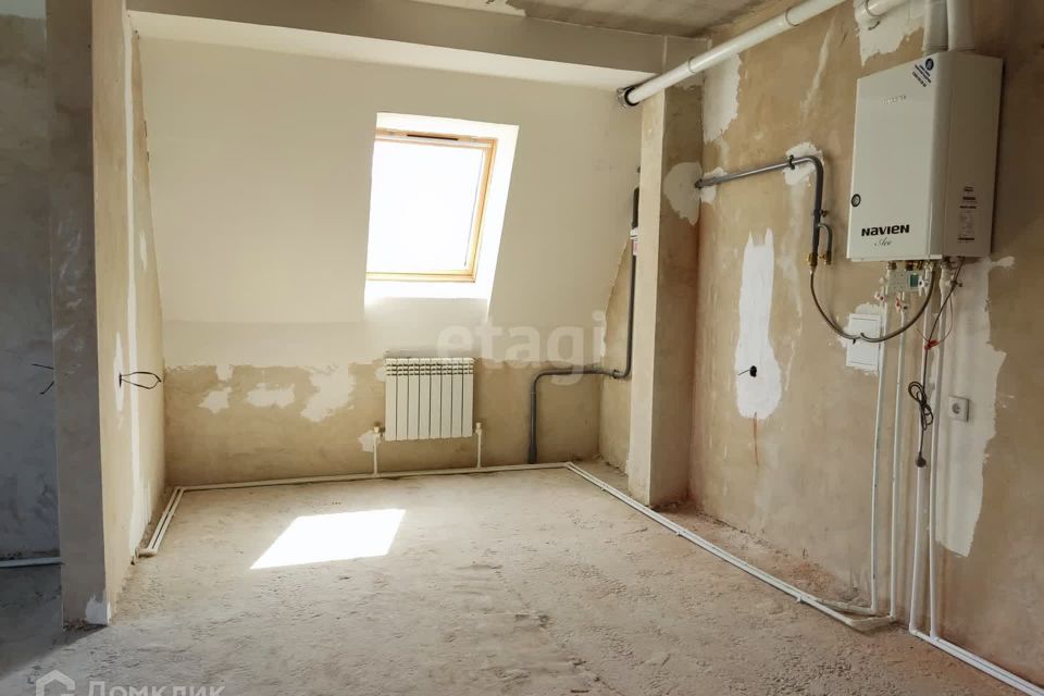 Продаётся 2-комнатная квартира, 70.52 м²
