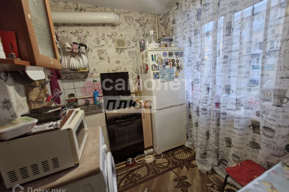 Продаётся 3-комнатная квартира, 59.7 м²