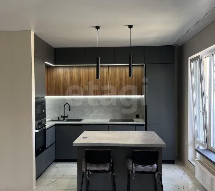 Продаётся 3-комнатная квартира, 77 м²