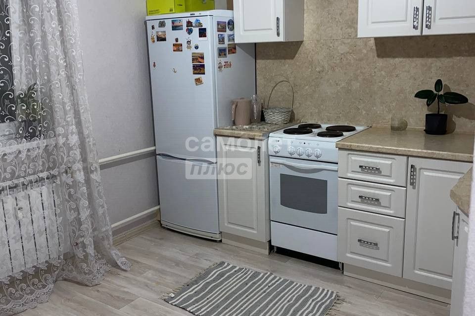 Продаётся 1-комнатная квартира, 35.8 м²