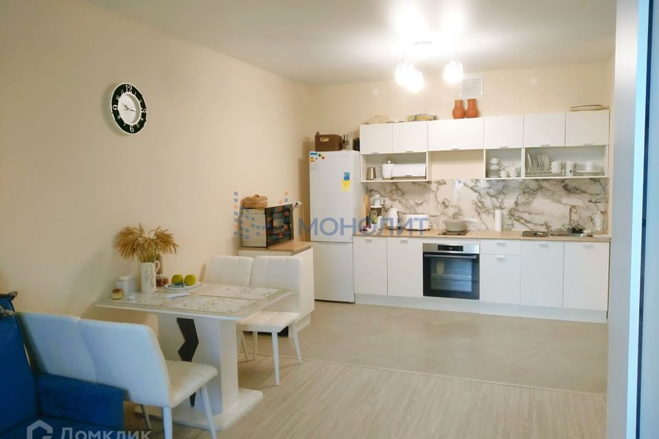 Продаётся 2-комнатная квартира, 65.9 м²