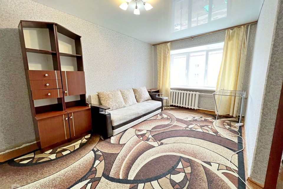 Сдаётся 1-комнатная квартира, 38 м²