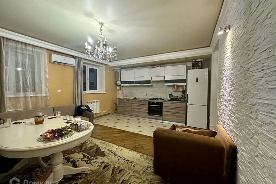 Продаётся 2-комнатная квартира, 60 м²