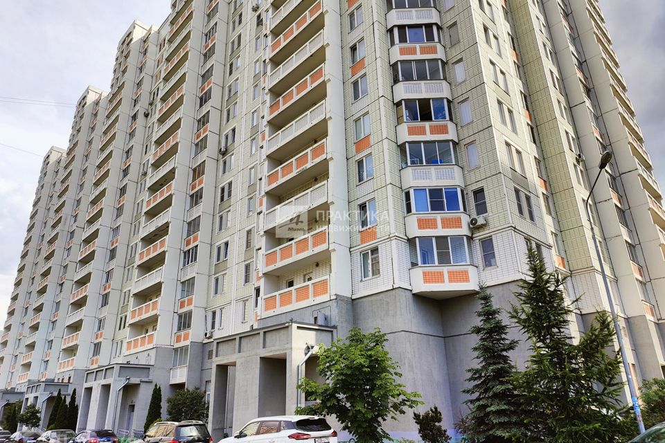 Продаётся 3-комнатная квартира, 70.4 м²