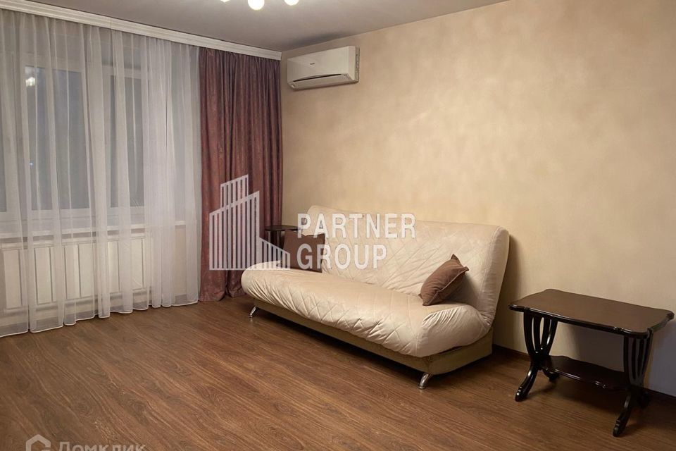 Сдаётся 2-комнатная квартира, 59 м²