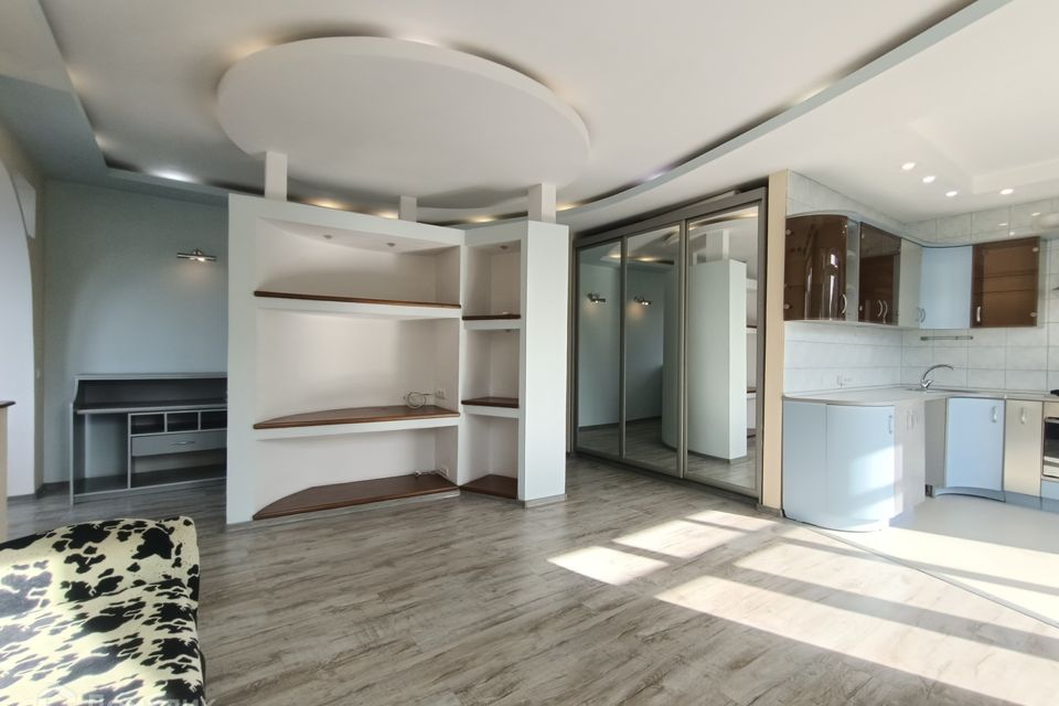 Продаётся 1-комнатная квартира, 45 м²