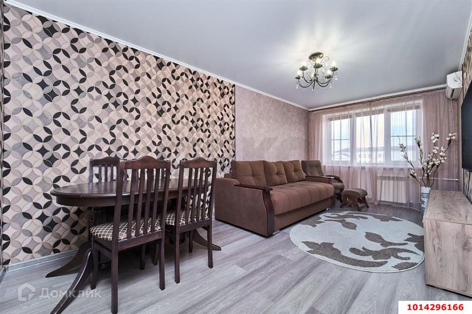 Продаётся 3-комнатная квартира, 62.4 м²