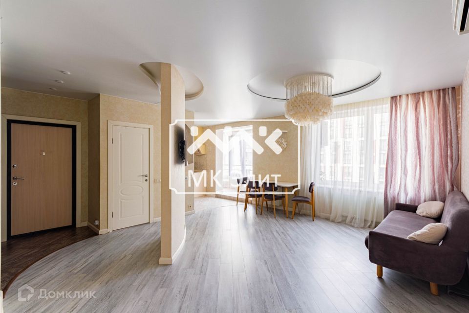 Продаётся 3-комнатная квартира, 110.9 м²