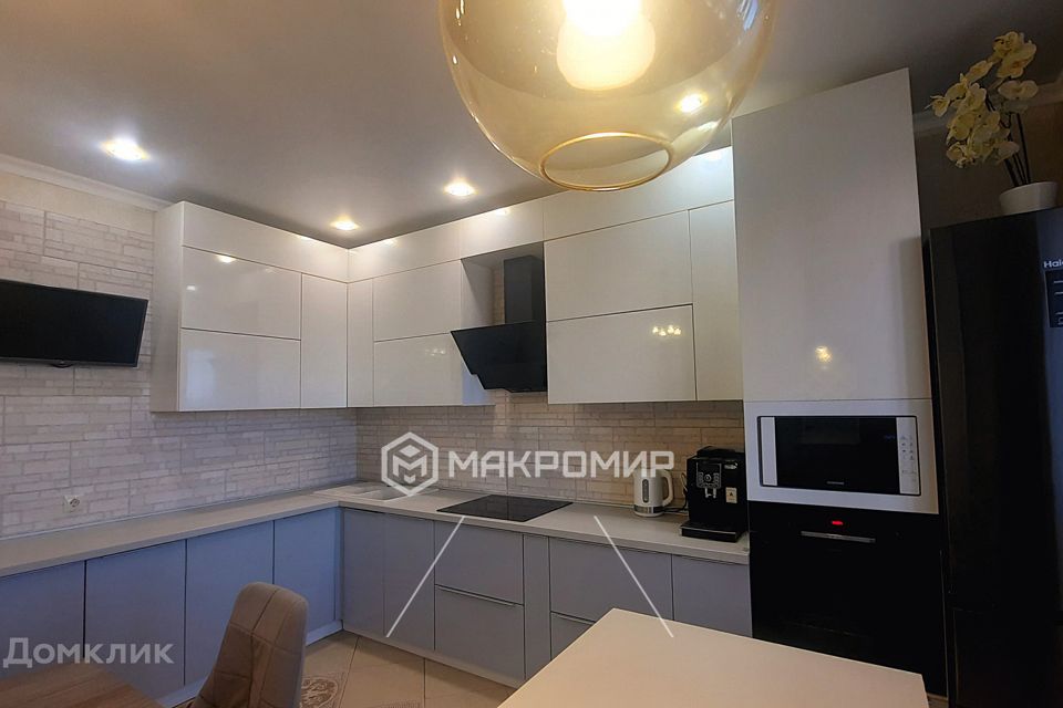 Продаётся 3-комнатная квартира, 96.86 м²
