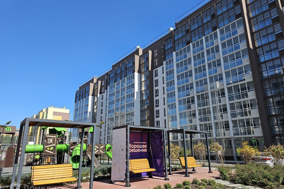 Продаётся 3-комнатная квартира, 93 м²