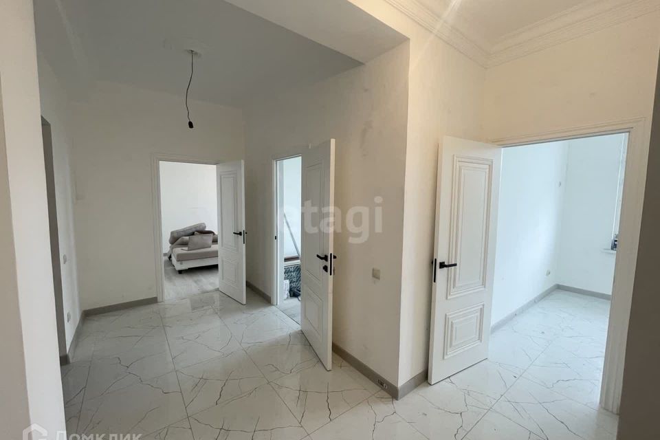 Продаётся 2-комнатная квартира, 57 м²