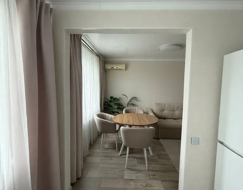 Продаётся 3-комнатная квартира, 62.4 м²