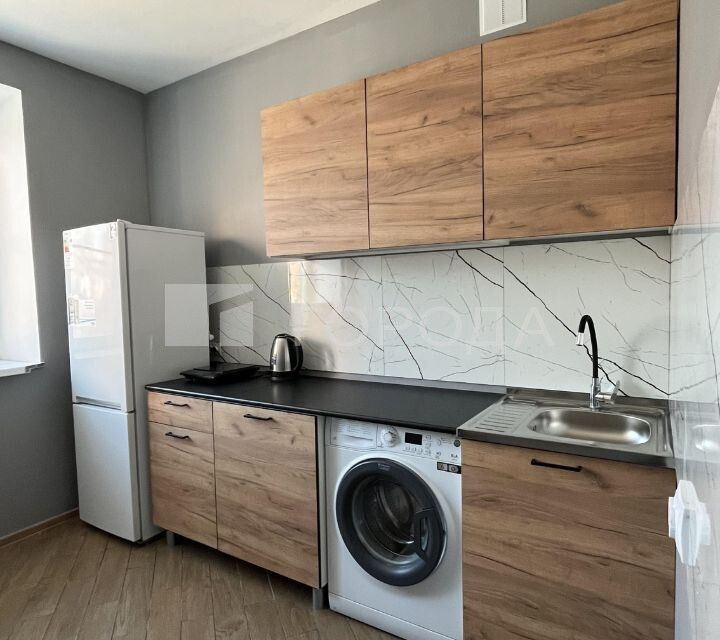 Сдаётся 1-комнатная квартира, 37 м²