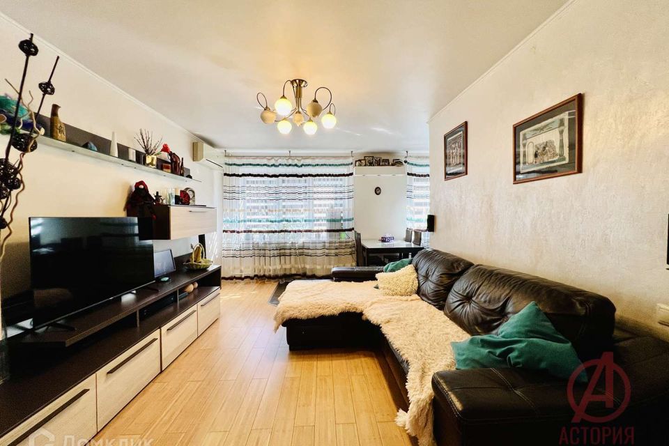 Продаётся 3-комнатная квартира, 67.5 м²