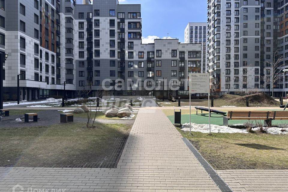 Сдаётся 2-комнатная квартира, 56 м²