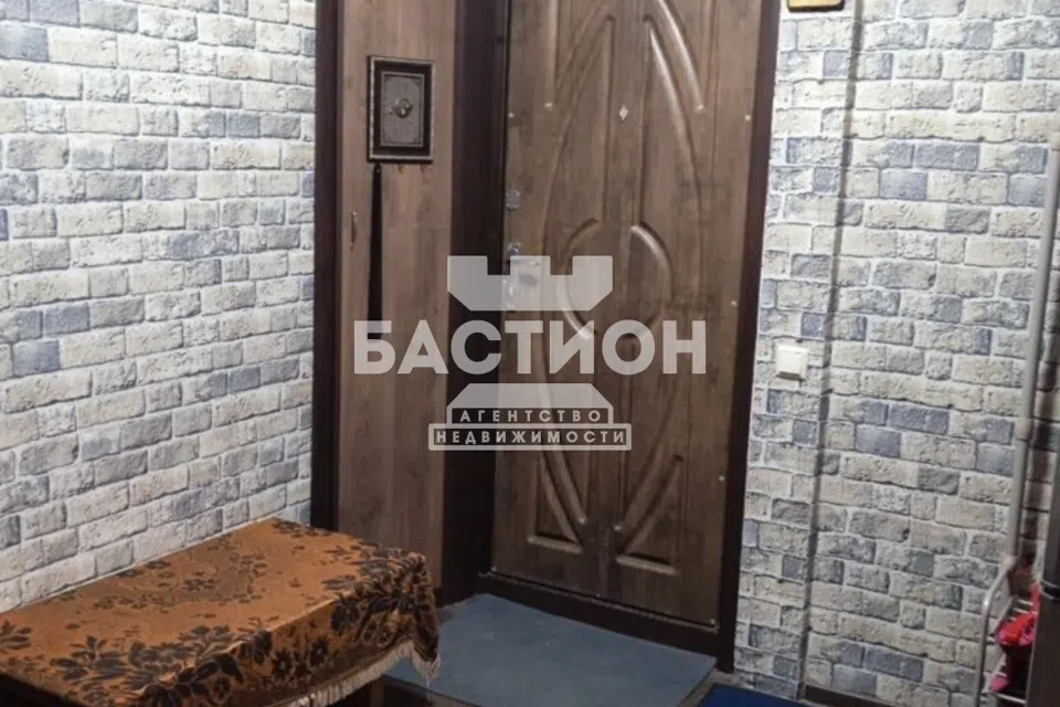 Продаётся 3-комнатная квартира, 61.9 м²