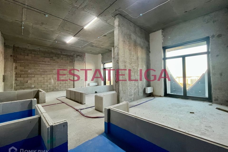 Продаётся 2-комнатная квартира, 70.4 м²