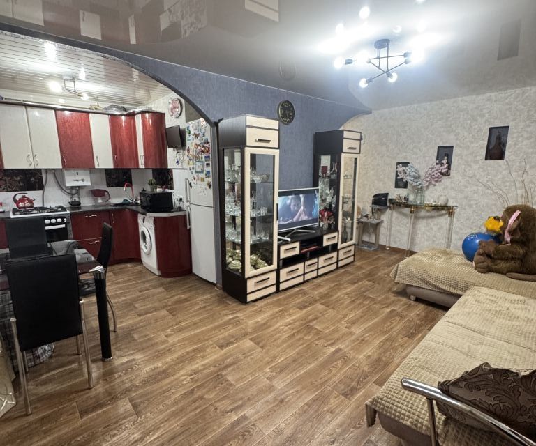 Продаётся 2-комнатная квартира, 41.2 м²