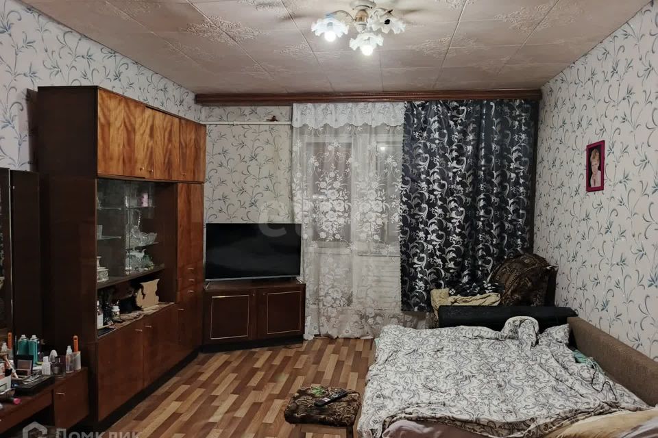 Продаётся 3-комнатная квартира, 53.9 м²