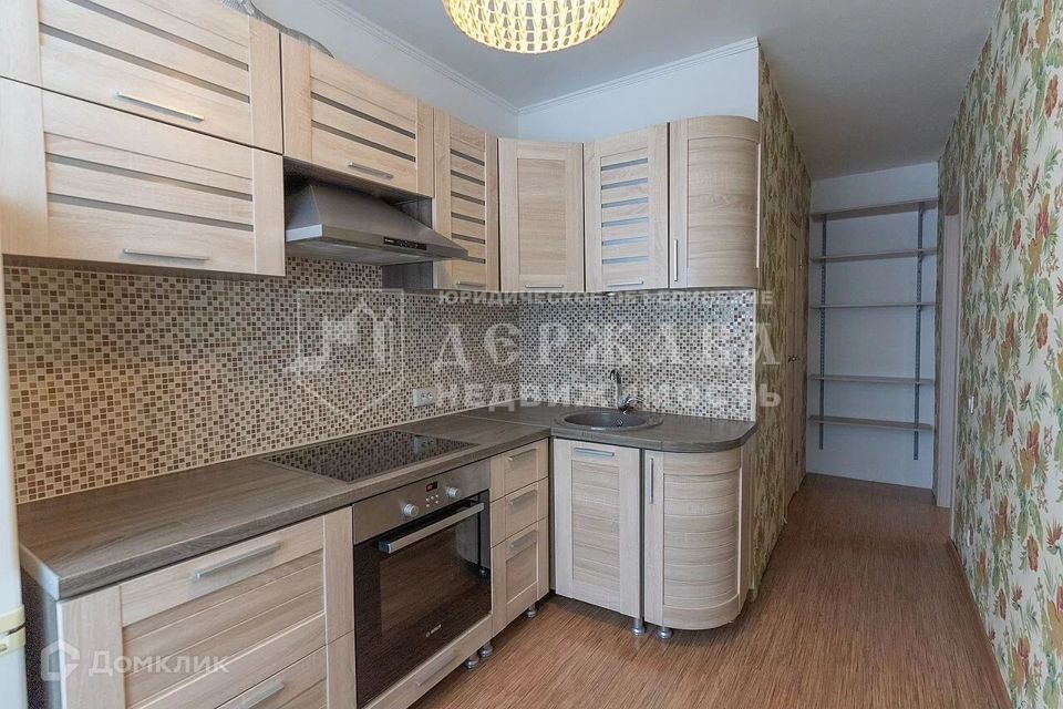 Продаётся 3-комнатная квартира, 60 м²