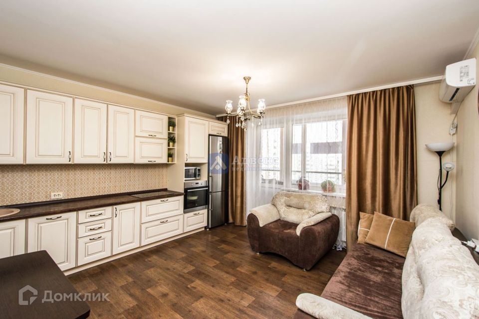 Продаётся 2-комнатная квартира, 56.4 м²