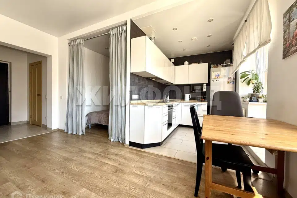 Продаётся 1-комнатная квартира, 44 м²