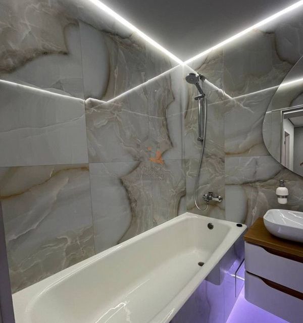 Сдаётся 2-комнатная квартира, 73 м²