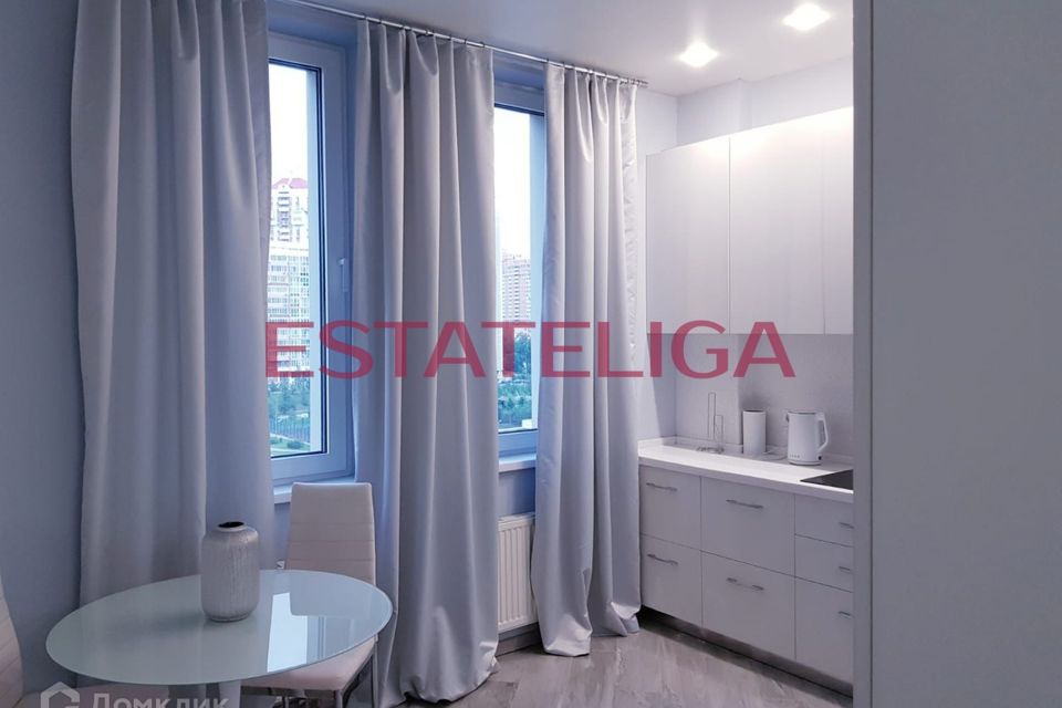 Сдаётся 1-комнатная квартира, 50 м²