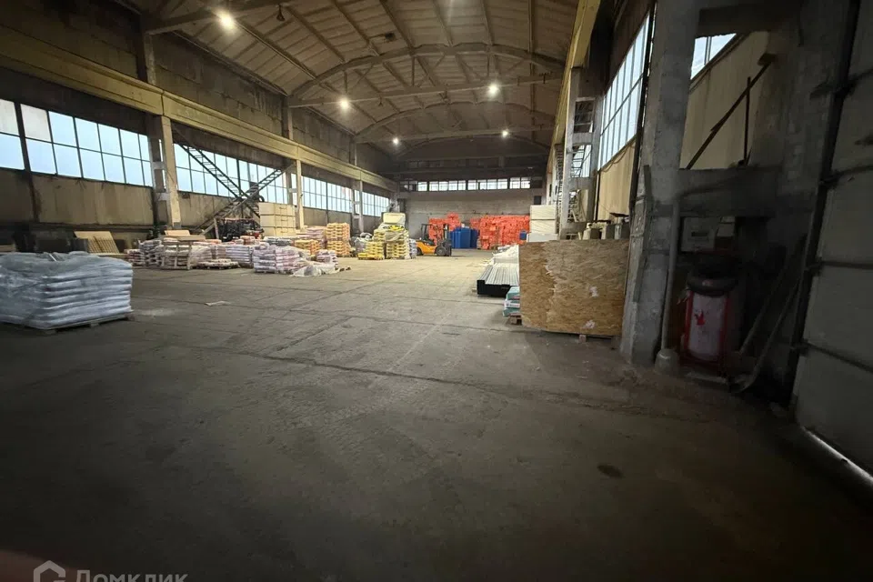 Сдаётся помещение своб. назначения, 2000 м²