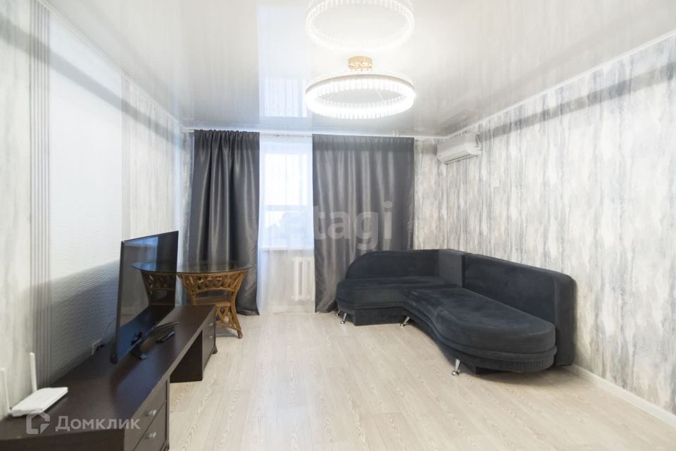 Продаётся 3-комнатная квартира, 59.6 м²