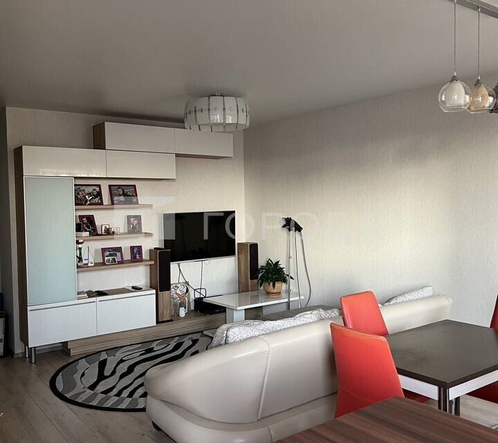 Продаётся 3-комнатная квартира, 70.9 м²