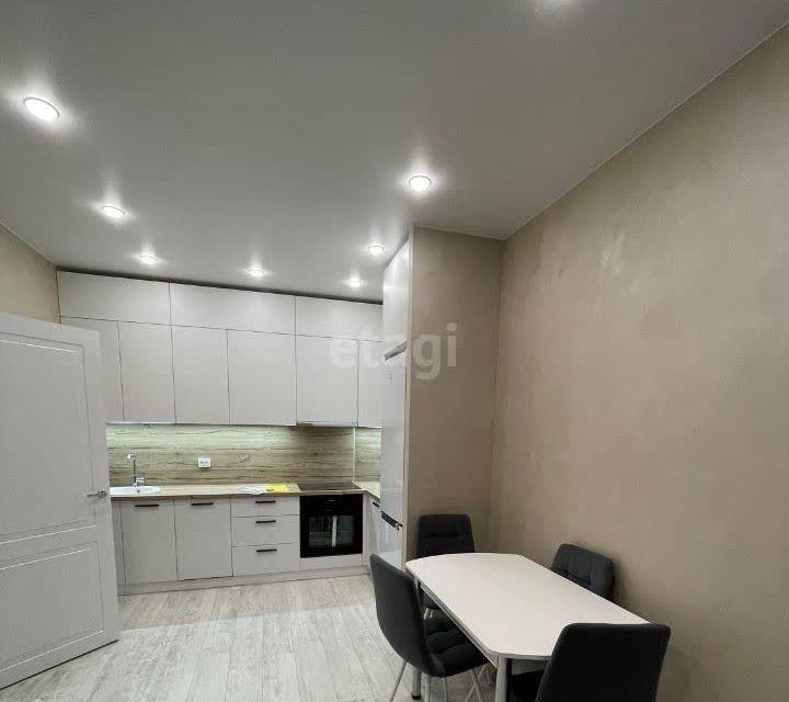 Продаётся 2-комнатная квартира, 47 м²