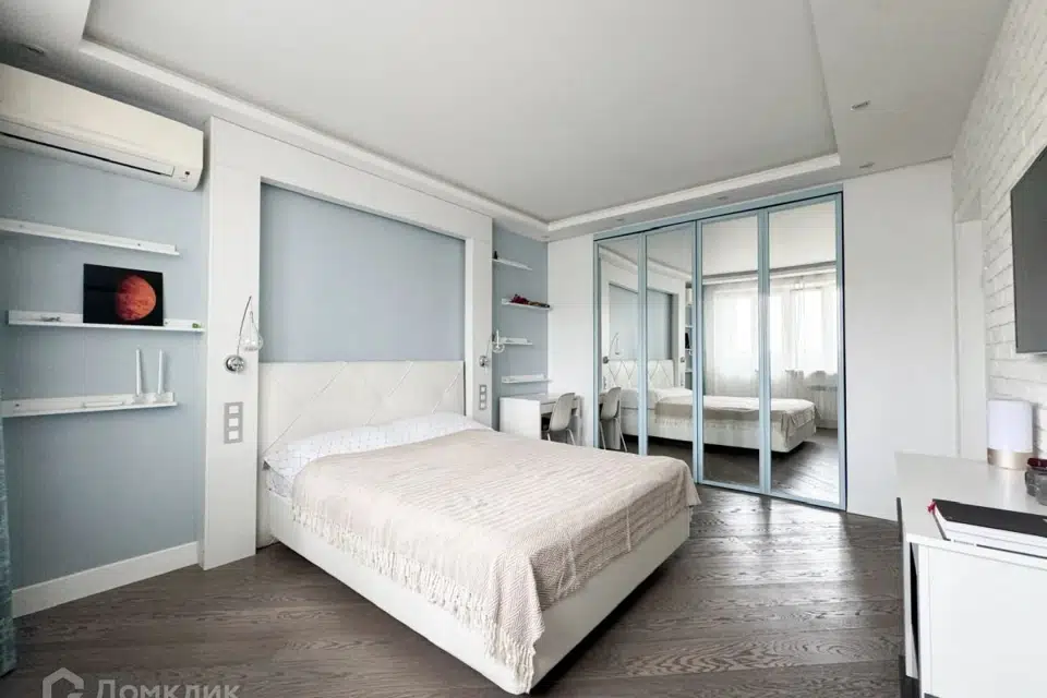 Продаётся 1-комнатная квартира, 37.8 м²