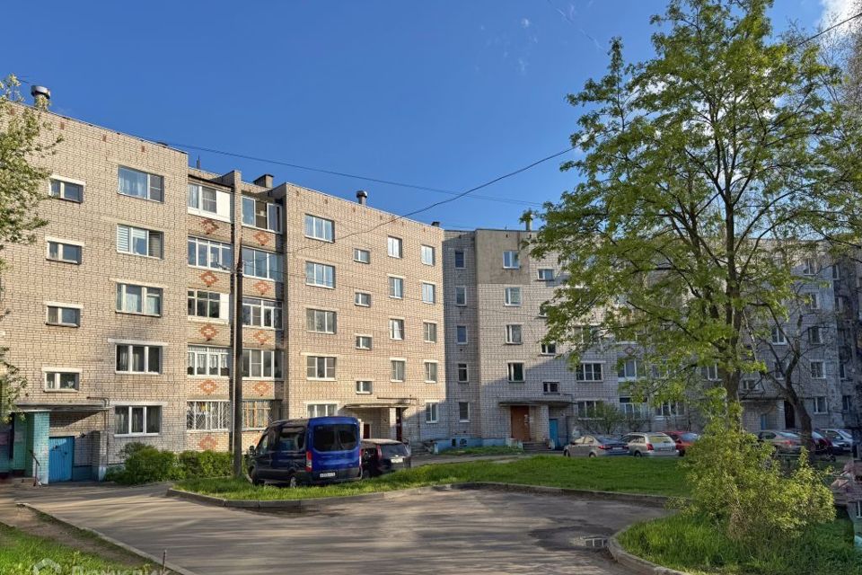 Продаётся 3-комнатная квартира, 103 м²