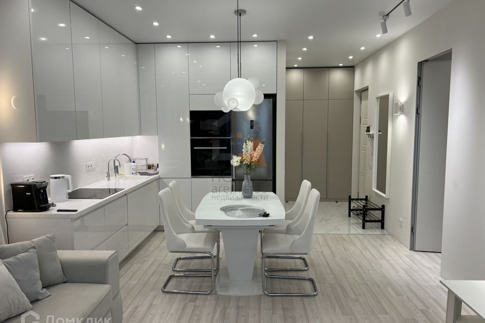 Сдаётся 2-комнатная квартира, 50 м²