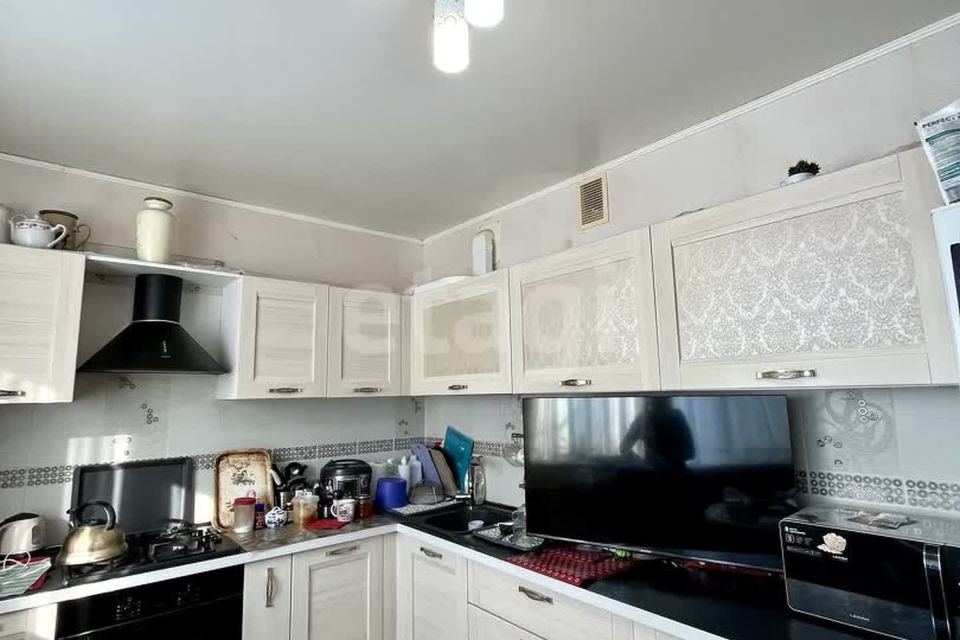 Продаётся 2-комнатная квартира, 65 м²
