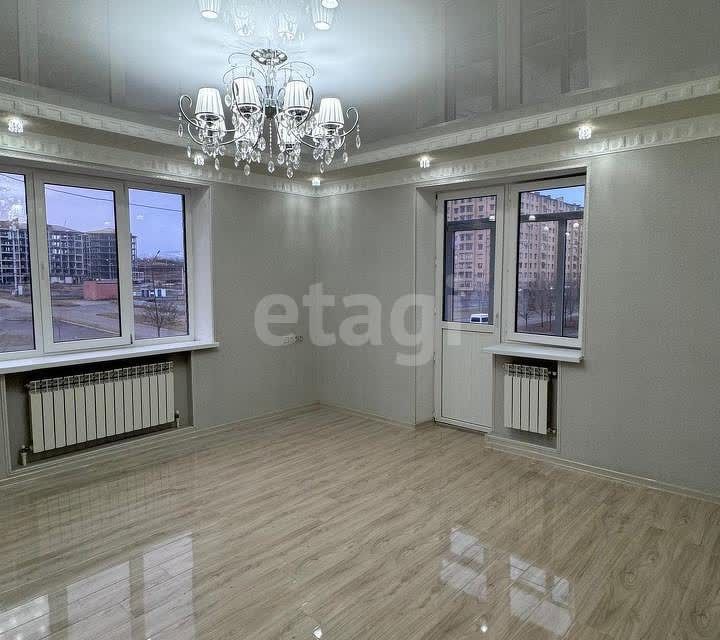 Продаётся 3-комнатная квартира, 110 м²