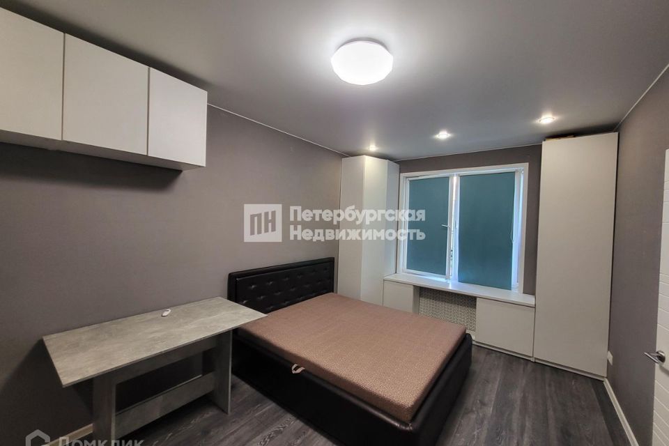 Продаётся 1-комнатная квартира, 35.9 м²