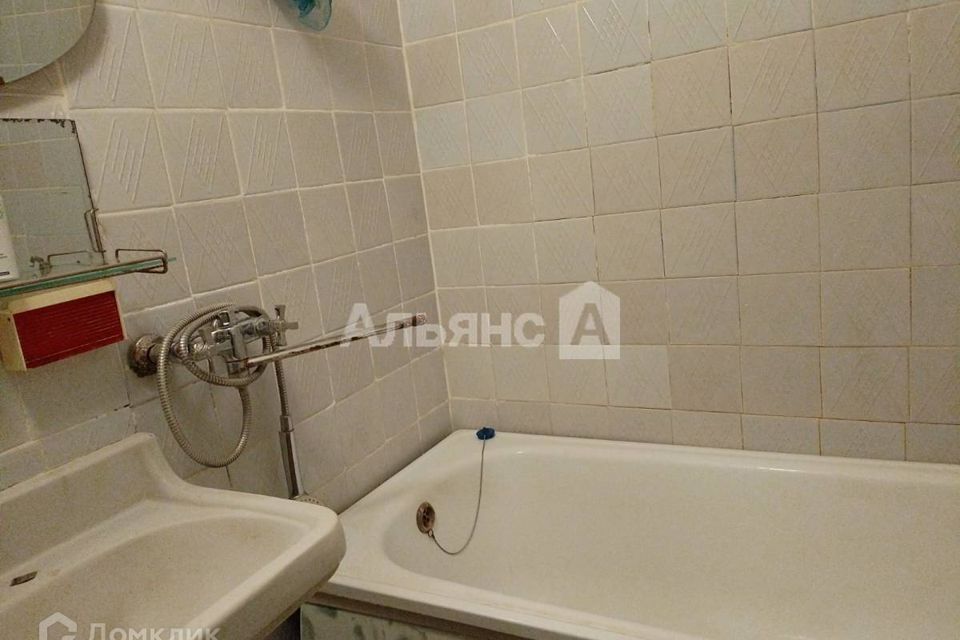 Продаётся 3-комнатная квартира, 61.5 м²