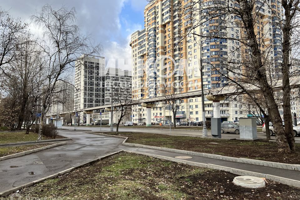 Продаётся комната в 4-комн. квартире, 16.8 м²