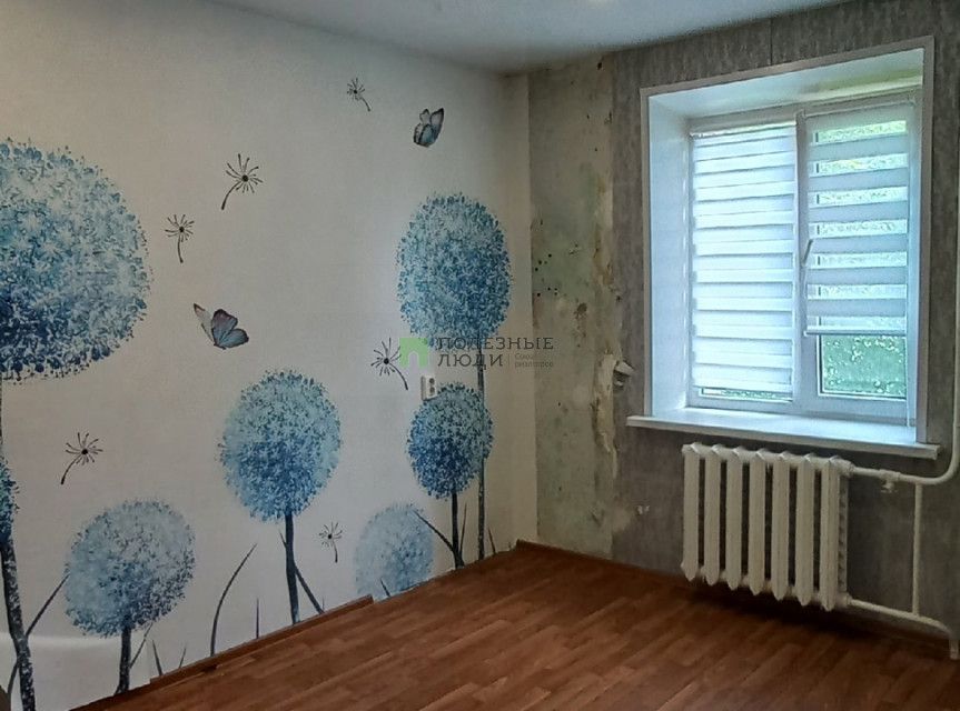 Продаётся комната в 4-комн. квартире, 11.7 м²