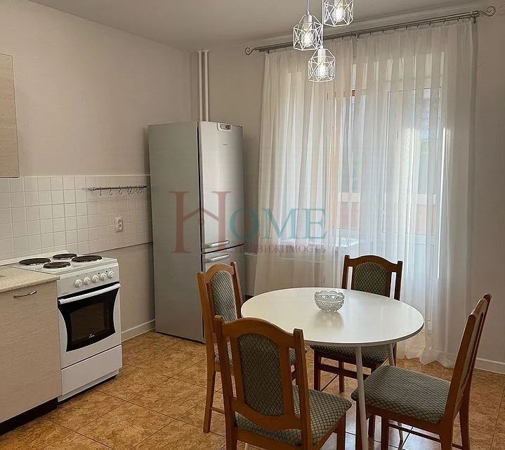 Сдаётся 1-комнатная квартира, 45 м²