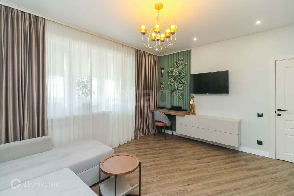 Продаётся 1-комнатная квартира, 49.7 м²