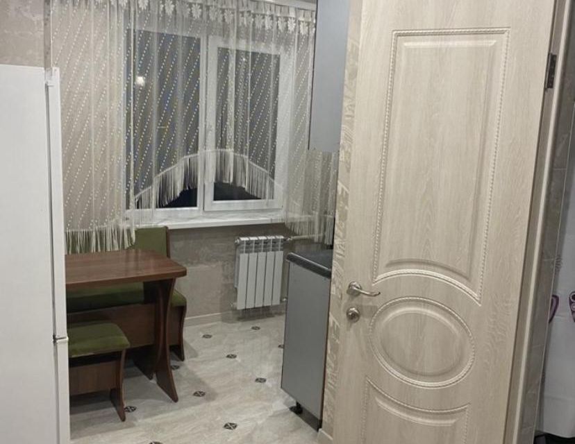 Сдаётся 1-комнатная квартира, 40 м²