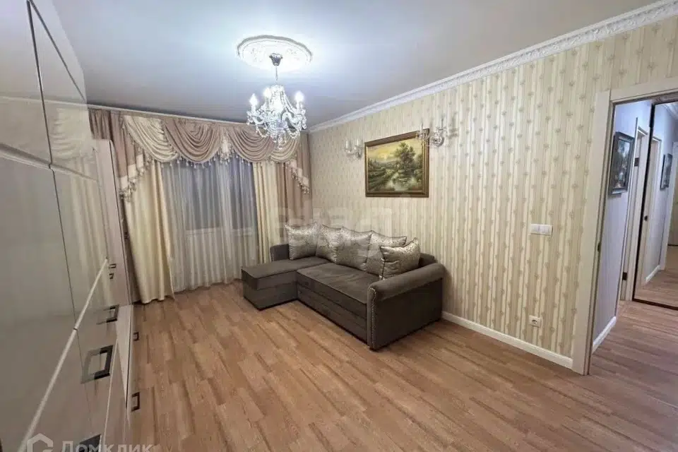 Продаётся 1-комнатная квартира, 41 м²