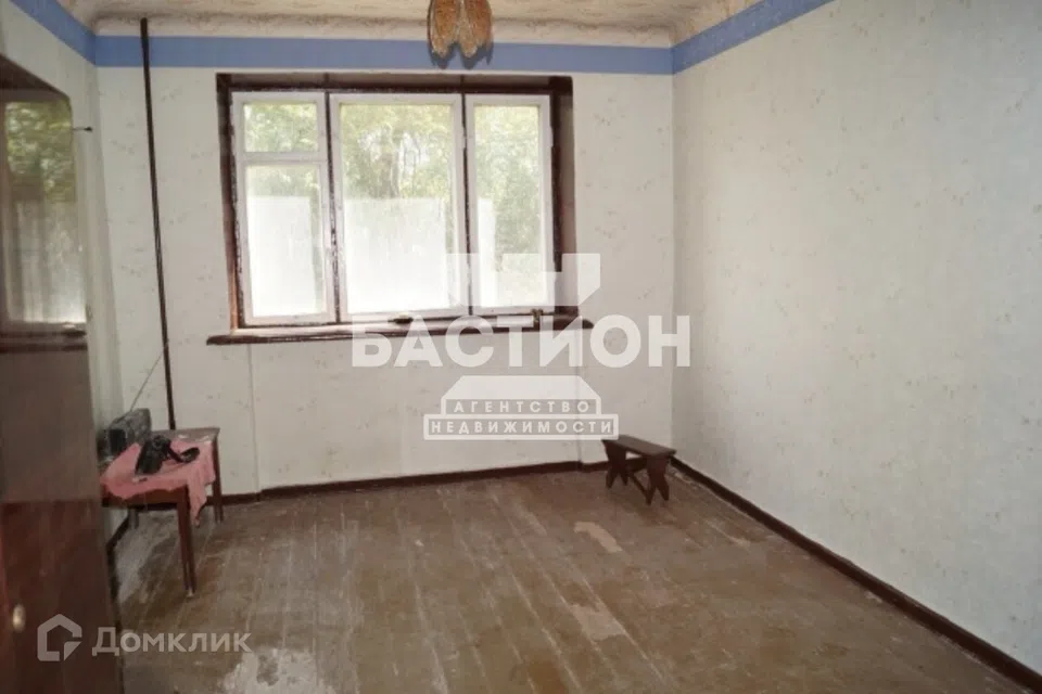 Продаётся комната в 2-комн. квартире, 30 м²